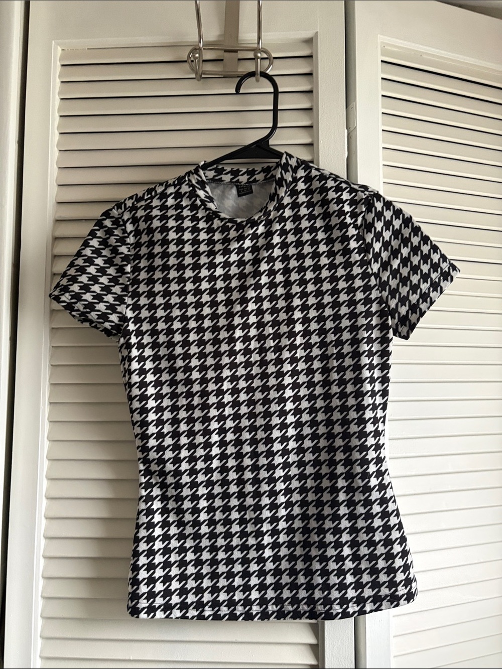 Black & White Houndstooth Tee